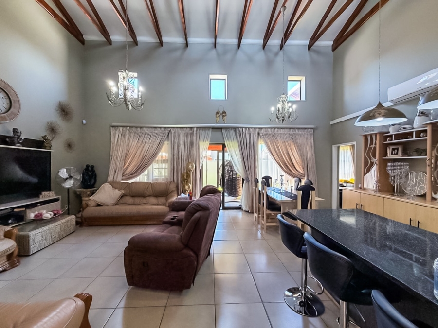 3 Bedroom Property for Sale in Grimbeeck Park North West